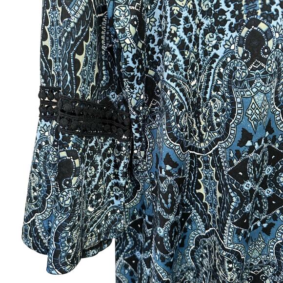 Studio Works Woman Womens Top Plus Size 1X‎ Blue Crochet Geometric Pullover Boho - Picture 5 of 10